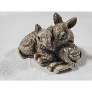 Vintage‎ Doe & Fawn  Cuddling Figurine Enesco